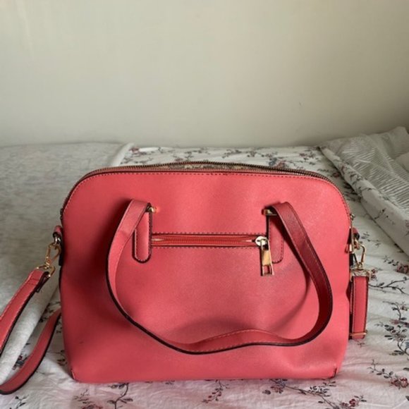 Kate Spade Purse - Picture 6 of 7